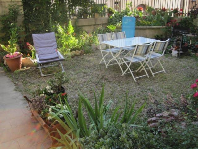 Studio 30 M2 Avec Jardin Dans Maison De Maitre Beziers Exterior photo